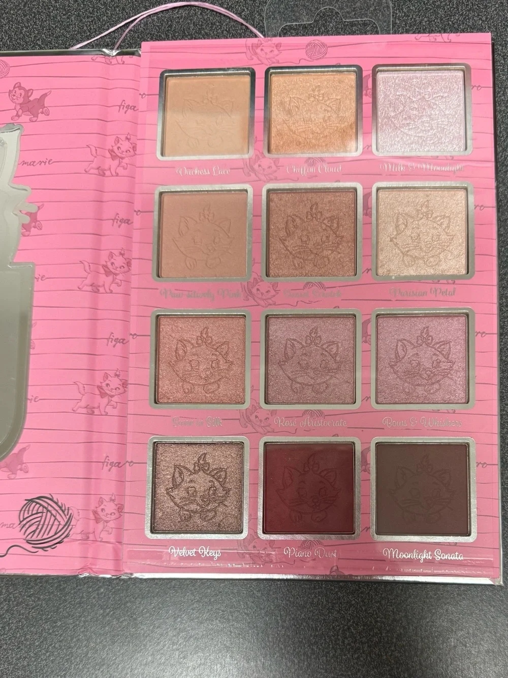 Disney The Aristocats Marie Eyeshadow Palette *NEW